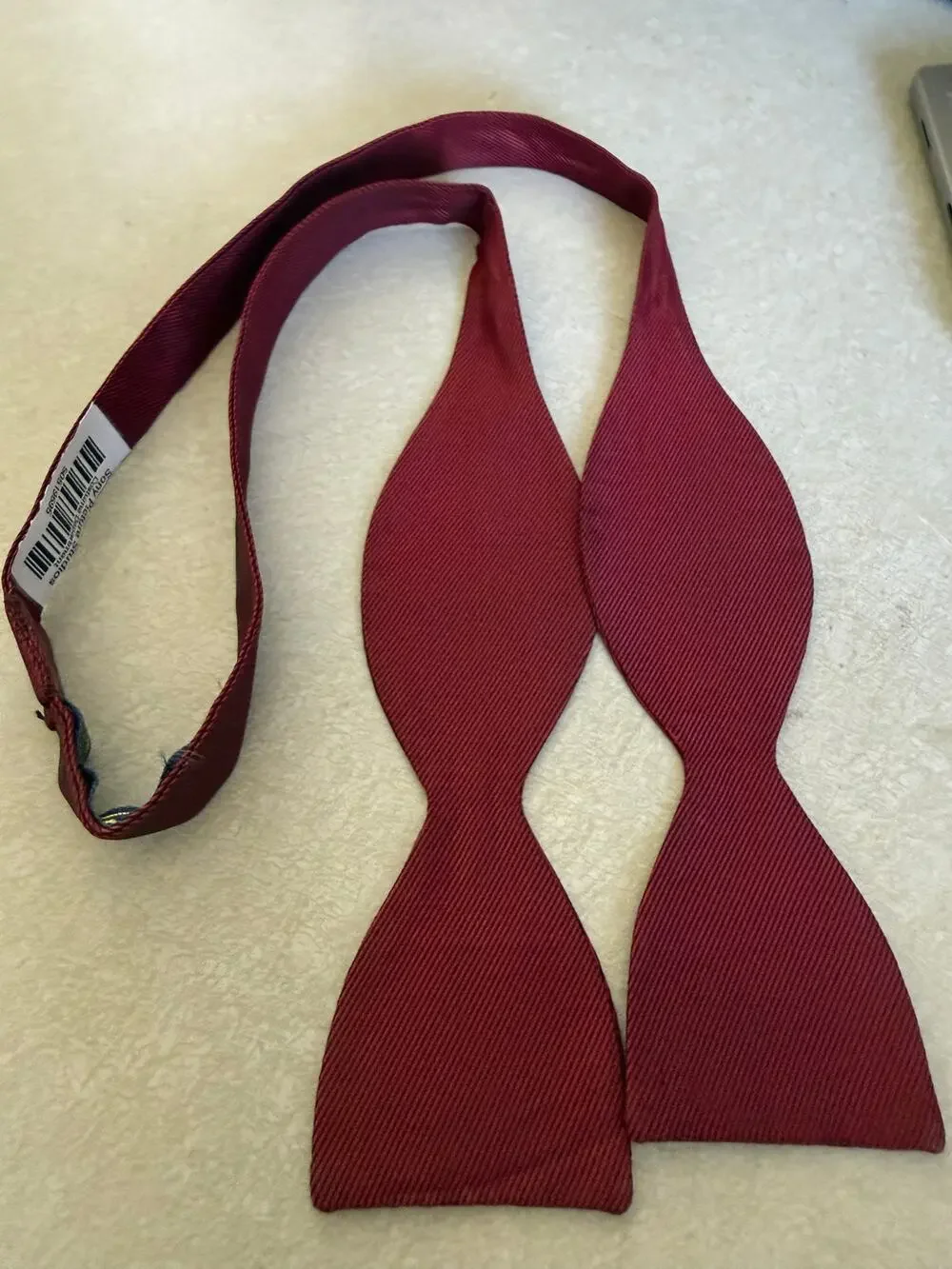 Vintage Gath & Chaves Argentina Red Adjustable Silk Bow Tie